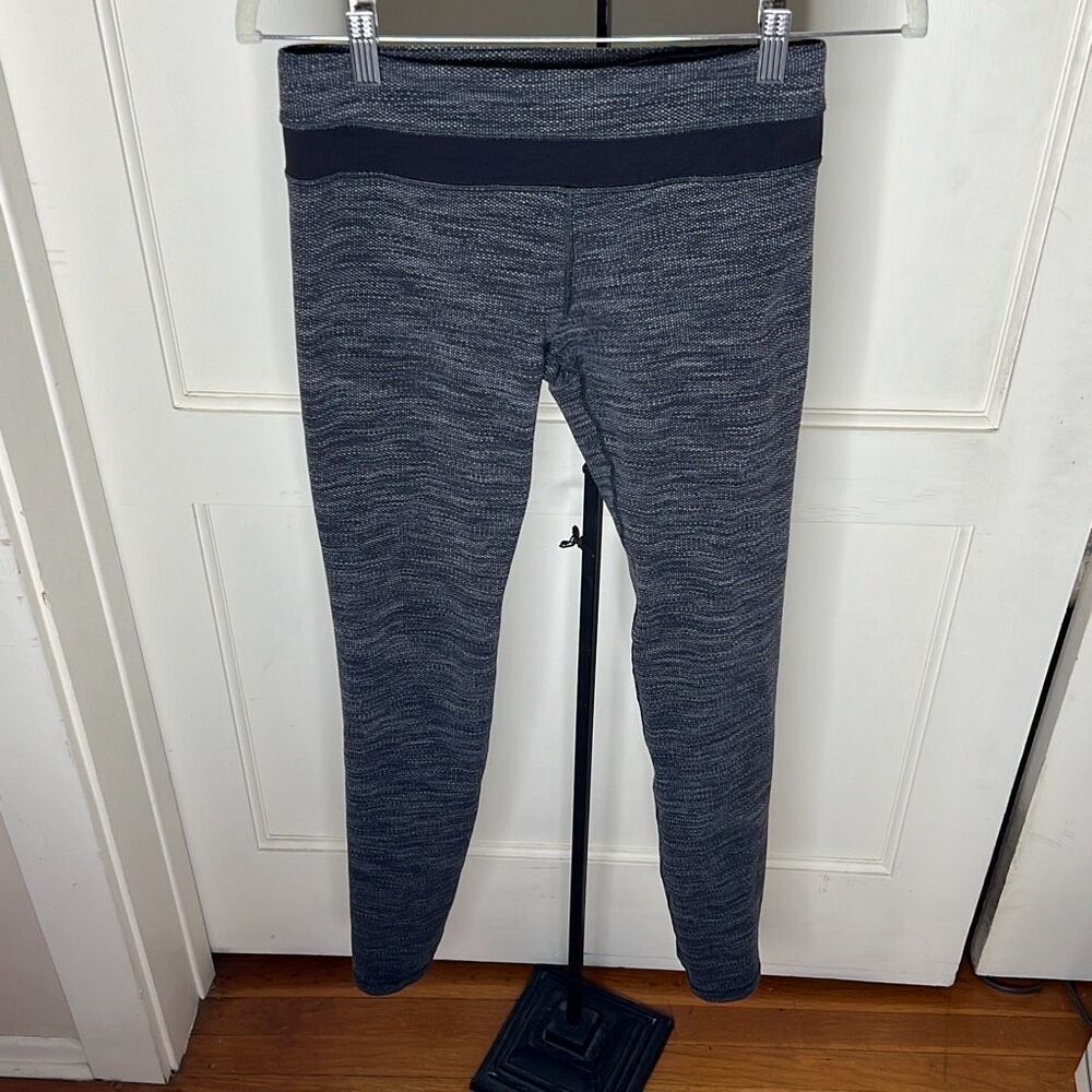 Lululemon Athletica Heathered Gray Leggings Mid Rise Straight Leg Size 4